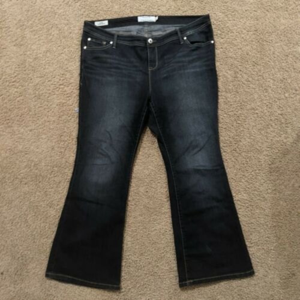 Torrid Women's Luxe Slim Boot Jeans Size 18XS